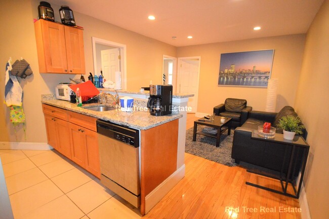 328 Saint Paul St, Unit 1