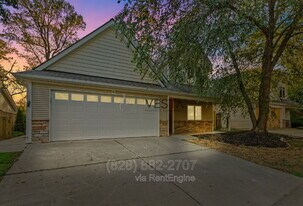 43 Beekeeper Trail in Swannanoa, NC - Building Photo