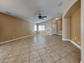 2283 Smokey Sky Dr in Henderson, NV - Building Photo - Building Photo