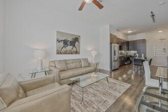 5080 Camino Del Arroyo in San Diego, CA - Building Photo - Building Photo