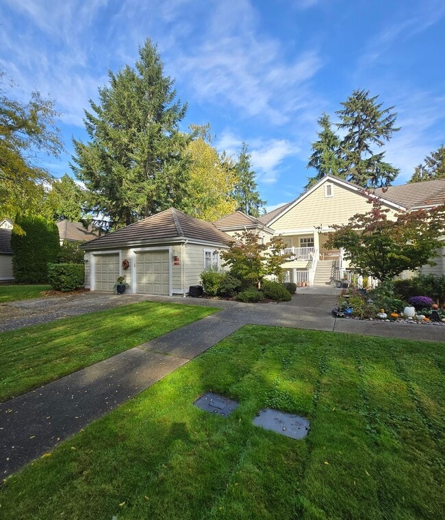61 N Chandler Ct in Port Ludlow, WA - Building Photo - Building Photo