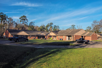 Dayton Retirement Center in Dayton, TX - Building Photo - Building Photo