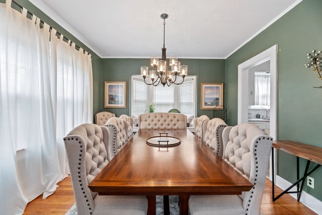 425 N Bluff Ave in Wichita, KS - Building Photo - Building Photo