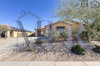 17552 W Canyon Ln in Goodyear, AZ - Building Photo - Building Photo