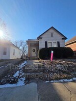 1024 Roosevelt Ave in St. Joseph, MO - Building Photo