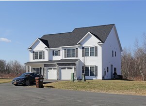 Trinity Manor Luxury Townhomes in Selkirk, NY - Building Photo - Building Photo