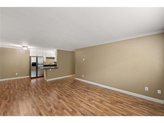 3120 Hennepin Ave in Minneapolis, MN - Building Photo - Building Photo