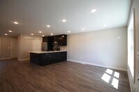 105 N 10th St photo'