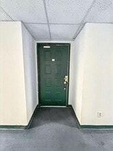 2830 S Bartell Dr in Houston, TX - Building Photo - Building Photo
