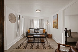 2904 Berwick St in Pensacola, FL - Building Photo - Building Photo