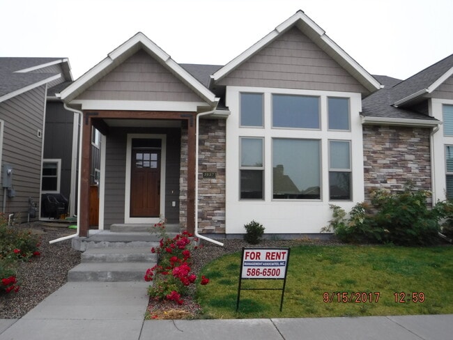 property at 3157 Summer View Ln