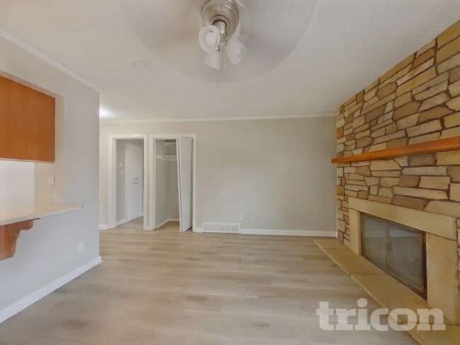 7681 E Easter Pl in Centennial, CO - Building Photo - Building Photo