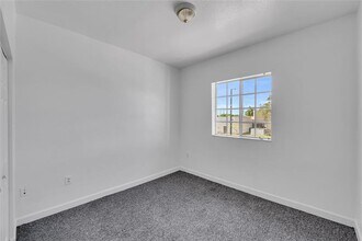3664 NW 29th Ct in Lauderdale Lakes, FL - Building Photo - Building Photo