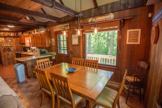 457 Walnut Hills Cir in Crumpler, NC - Building Photo - Building Photo