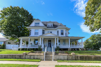 35 Ocean Blvd in Atlantic Highlands, NJ - Building Photo - Building Photo