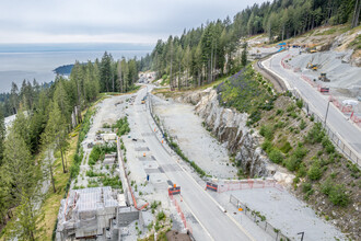 Hawksley in West Vancouver, BC - Building Photo - Building Photo