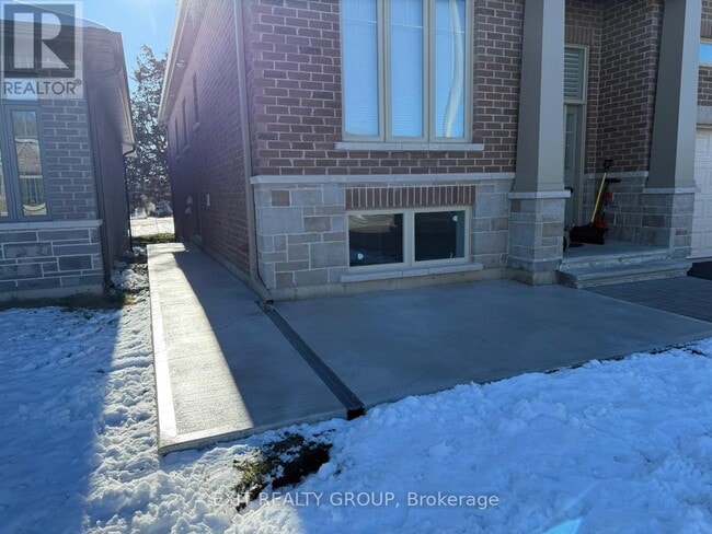 26 Athabaska Dr in Belleville, ON - Building Photo - Building Photo
