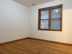 4101 N Kenmore Ave, Unit Unit 2S in Chicago, IL - Building Photo - Building Photo