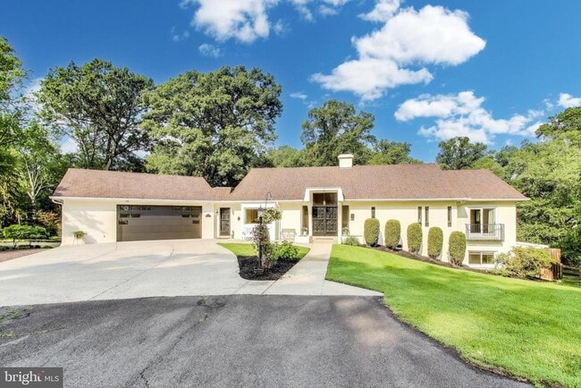 1426 Carrington Ln