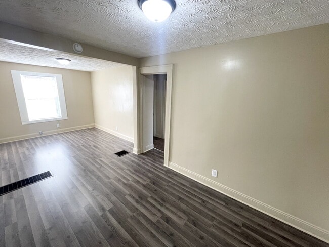 319 S Gray St in Indianapolis, IN - Building Photo - Building Photo