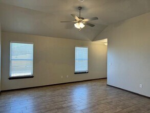 607 Marlin Ct in Chickasha, OK - Building Photo - Building Photo