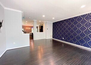 10700 Heather Glen Way in Bowie, MD - Building Photo - Building Photo
