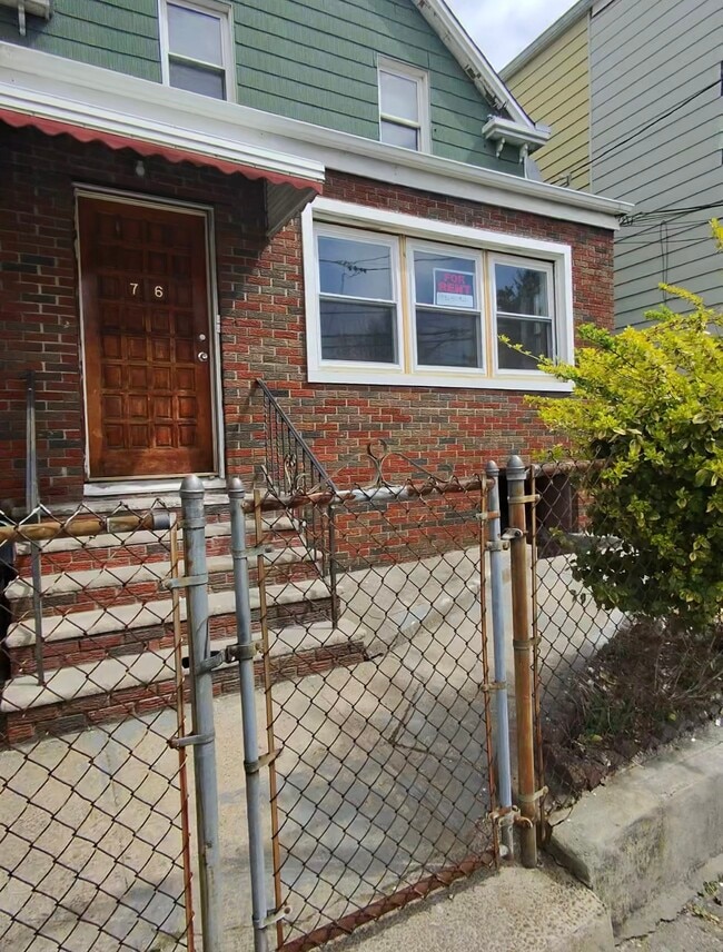 76 Greenville Ave, Unit 1st Floor