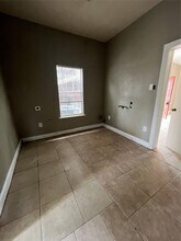 7933 Brays St in Houston, TX - Building Photo - Building Photo