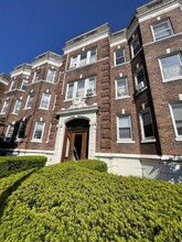 1637 Commonwealth Ave, Unit 9 in Boston, MA - Building Photo - Building Photo