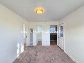 244 E 56th St in Long Beach, CA - Building Photo - Building Photo