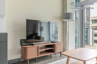 60 E Randolph St in Chicago, IL - Building Photo - Building Photo