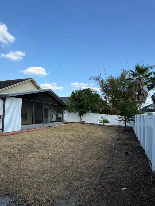 1717 Powder Ridge Dr in Valrico, FL - Foto de edificio - Building Photo