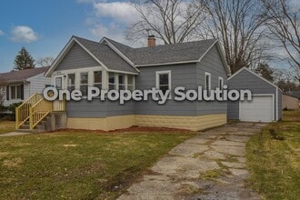 810 Plain St in La Porte, IN - Building Photo - Building Photo