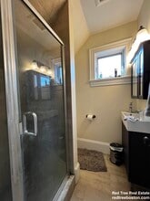 84 Linden St, Unit #2 in Boston, MA - Building Photo - Building Photo