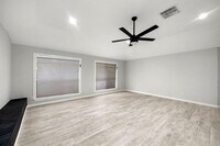 13234 Boyer Ln photo'