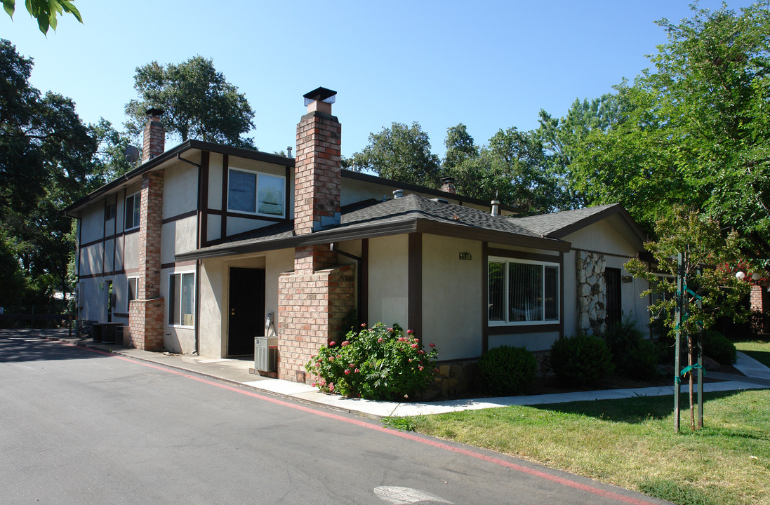 5536 Keoncrest Cor in Sacramento, CA - Building Photo