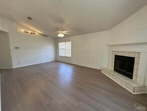 7959 Cayenne Way in Pensacola, FL - Building Photo - Building Photo
