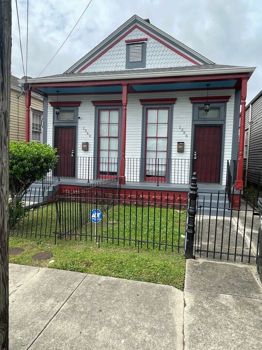 1364-1366 Laharpe St in New Orleans, LA - Building Photo