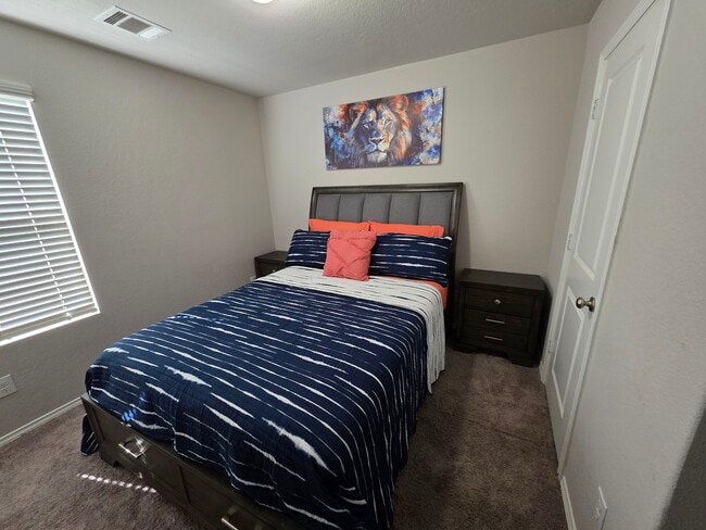 property at 31577 Acacia Vis