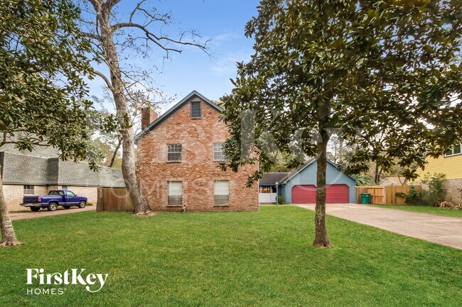 461 Stephen F Austin Dr in Conroe, TX - Building Photo - Building Photo