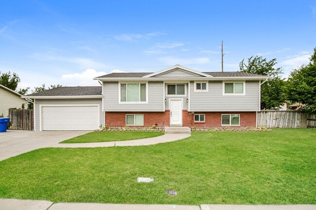 property at 1717 N 1030 W St