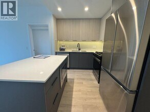 111 Buller St in Port Moody, BC - Building Photo - Building Photo