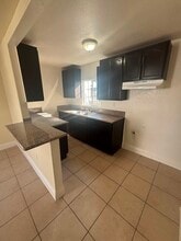 2721 1/2 S Sycamore Ave in Los Angeles, CA - Foto de edificio - Building Photo