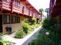 9025 National Blvd in Los Angeles, CA - Building Photo - Building Photo