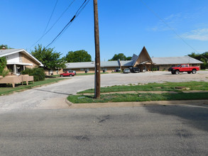 St. Charles Place in Sherman, TX - Building Photo - Other