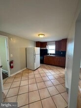 26 E 4th St in Bridgeport, PA - Building Photo - Building Photo