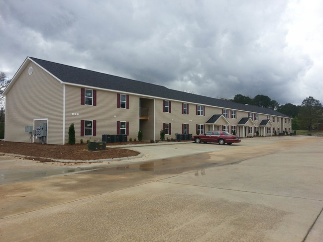 Creekside Apartments in Sylacauga, AL - Foto de edificio - Building Photo