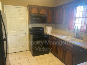 1336 Royalty Dr in Alabaster, AL - Building Photo - Building Photo