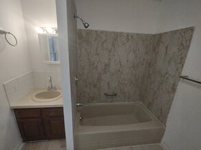 319 2nd St in Albany, NY - Building Photo - Building Photo