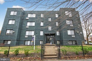 4430 Martin Luther King Jr Ave SW, Unit 103 in Washington, DC - Building Photo